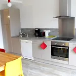 Accueillant A 70 M² Avec Jardin Privatif 公寓