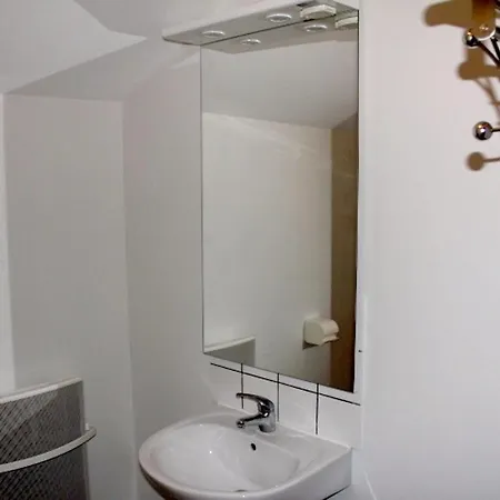 Appartement Accueillant à 70 M² Avec Jardin Privatif