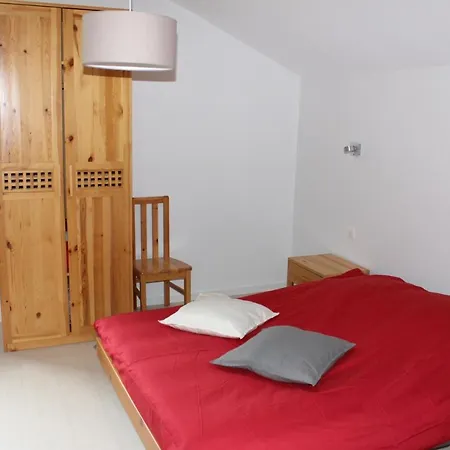 Spacieux A Longemer 70 M² Parking Inclus *