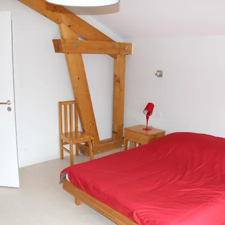 Spacieux A Longemer 70 M² Parking Inclus Apartment *