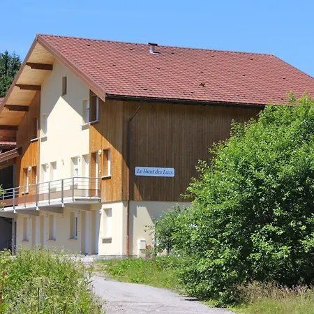 Accueillant à 70 M² Avec Jardin Privatif Appartement *
