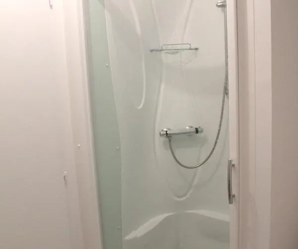 Accueillant A 70 M² Avec Jardin Privatif