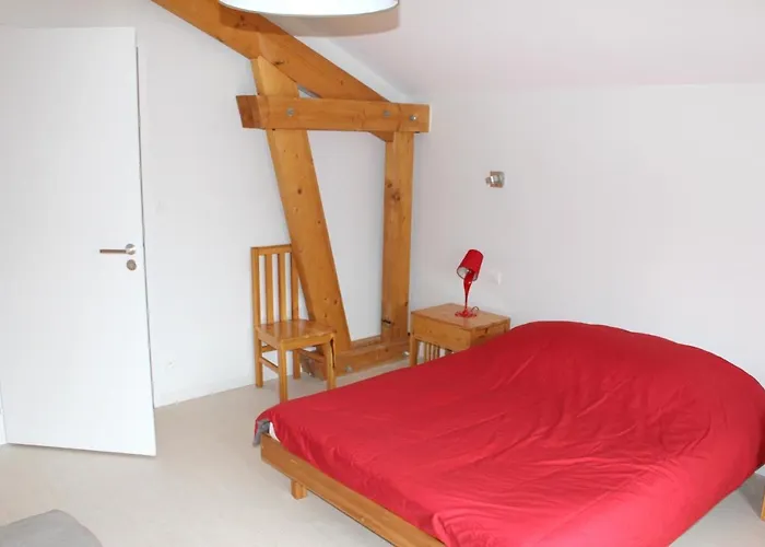 Accueillant A 70 M² Avec Jardin Privatif Apartmán *